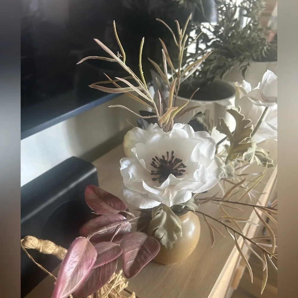 NWOT Threshold Faux Arrangement in Tan Vase